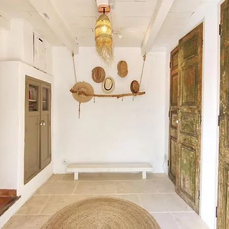 Bed & Breakfast Mas Des Alpilles