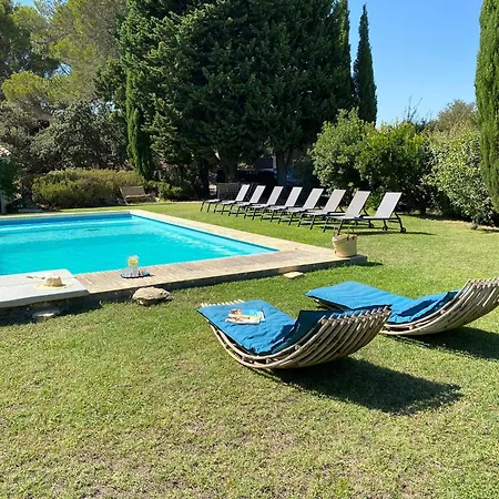 Bed & Breakfast Mas Des Alpilles *