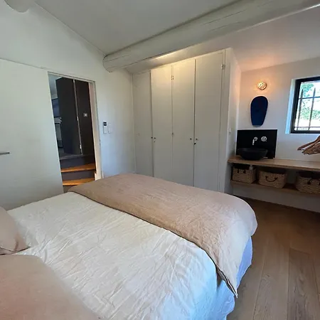 Bed & Breakfast Mas Des Alpilles *